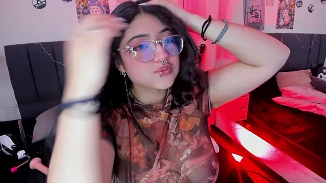 SabrinaV  online show from 03/20/26, 11:33