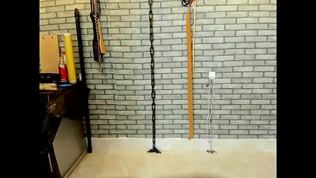 Snapshot of BDSM_MEDUZA chatting on 11/21/25, 06:01 BDSM MEDUZA online show from 11/21/25, 06:01