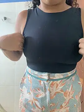 Snapshot of seusegredo___ chatting on 10/06/25, 05:13 seusegredo online show from 10/06/25, 05:13