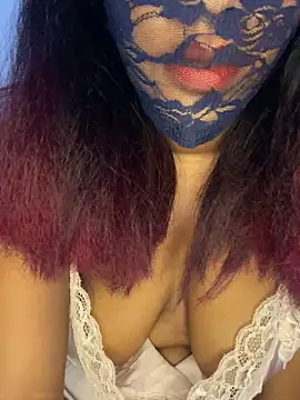 morjana2001 online show from 11/11/25, 10:26