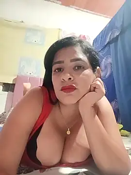 Snapshot of Hugueboobs_chantall_ chatting on 09/25/25, 08:15 Hugueboobs chantall online show from 09/25/25, 08:15