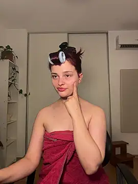 jazmin-here online show from 12/23/25, 01:16