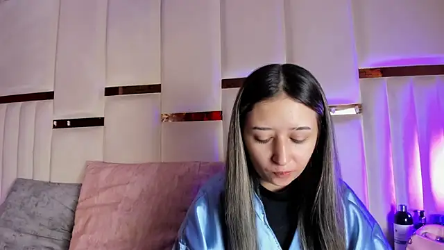 Snapshot of ANLLELOAndANGELA chatting on 04/29/26, 05:30 ANLLELOAndANGELA online show from 04/29/26, 05:30