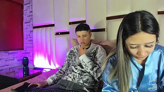 Snapshot of ANLLELOAndANGELA chatting on 05/16/26, 03:55 ANLLELOAndANGELA online show from 05/16/26, 03:55