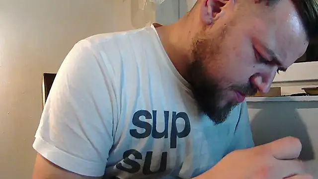 BiologicCargo752 online show from 11/11/25, 08:36