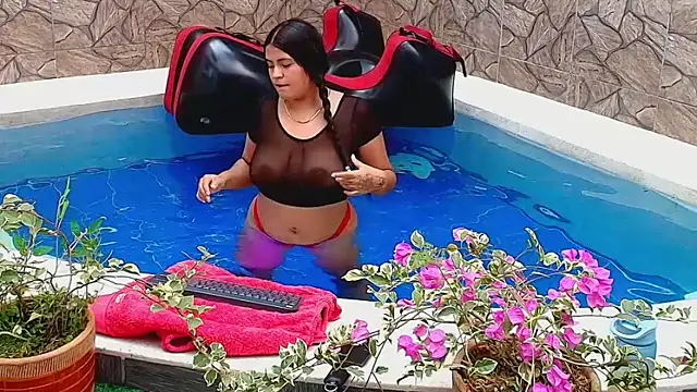 Selenegomezz online show from 12/01/25, 07:26