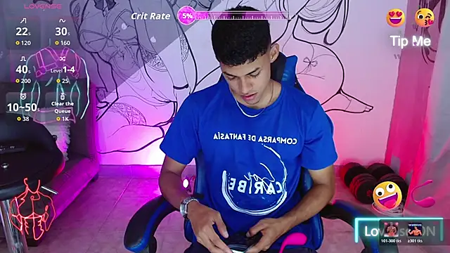 Snapshot of deivid_bigcock1 chatting on 02/28/26, 12:21 deivid bigcock1 online show from 02/28/26, 12:21