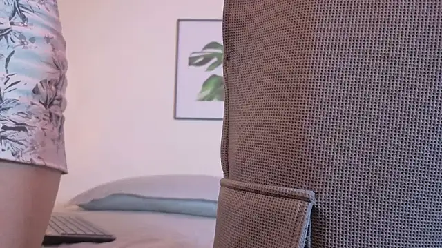 afrodita aares online show from 04/15/26, 07:40