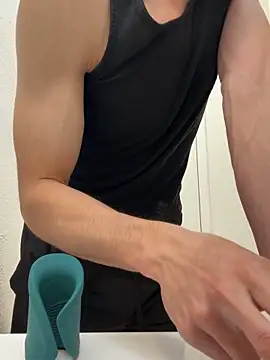 gymratforyouu online show from 11/11/25, 04:51