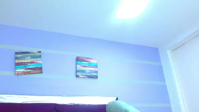 Emily Swiftt online show from 11/27/25, 03:40