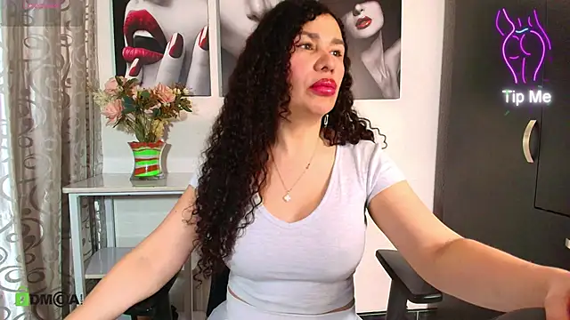 Lina 444 online show from 10/16/25, 01:58