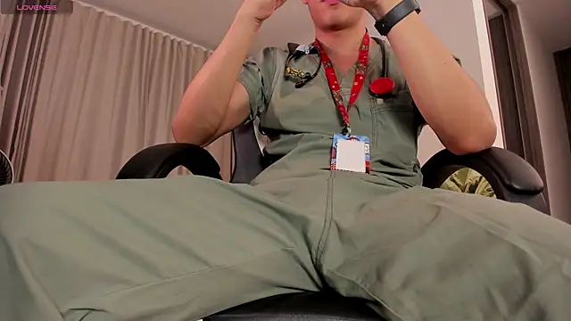 DarkLuster 22 online show from 11/01/25, 04:08