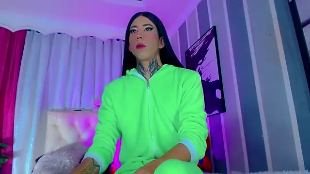 Julia Bulette1 online show from 04/10/26, 01:18