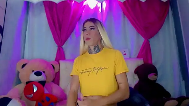 Julia Bulette1 online show from 03/10/26, 02:26