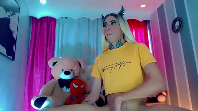 Julia Bulette1 online show from 03/25/26, 02:05