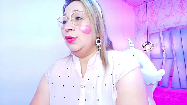 MaylinRosse  online show from 10/07/25, 06:53