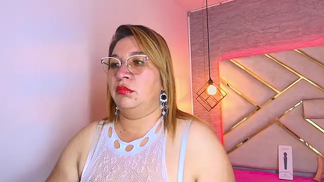 MaylinRosse  online show from 11/08/25, 07:28