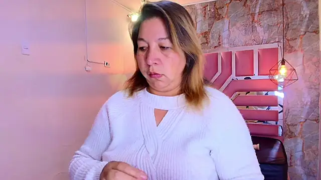 MaylinRosse  online show from 04/10/26, 06:59