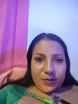 Snapshot of MELISSA_ROSSI chatting on 02/05/26, 02:29 MELISSA ROSSI online show from 02/05/26, 02:29