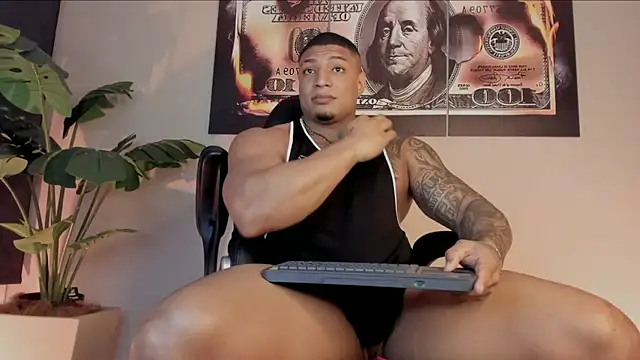 Snapshot of chrizmacgregor chatting on 01/17/26, 02:15 chrizmacgregor online show from 01/17/26, 02:15