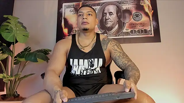 chrizmacgregor online show from 12/15/25, 02:06