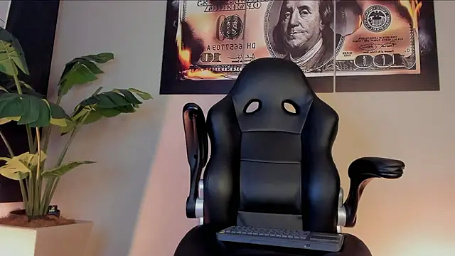 chrizmacgregor online show from 03/04/26, 01:13