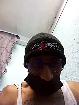 Crazygrillo69 online show from 12/20/25, 10:18