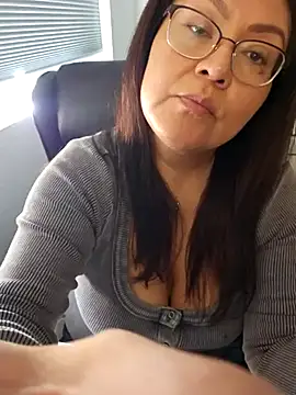 sw33th3art online show from 11/24/25, 05:35