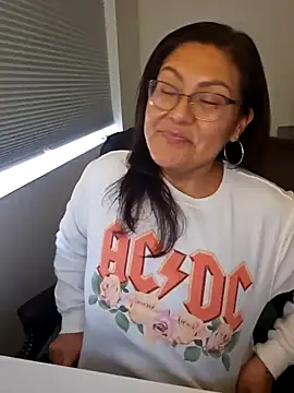 sw33th3art online show from 11/26/25, 07:14