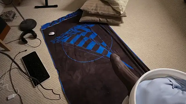 Doanything4you online show from 03/21/26, 05:41