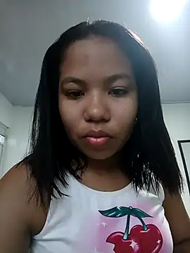 Snapshot of little_onixx chatting on 02/20/26, 11:34 little onixx online show from 02/20/26, 11:34