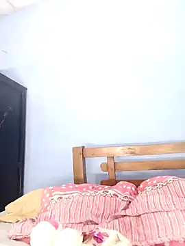 little onixx online show from 10/24/25, 01:54