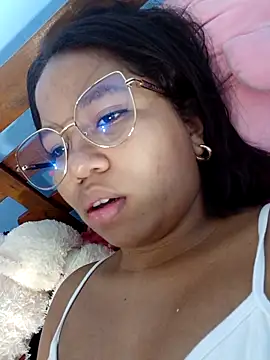 little onixx online show from 10/16/25, 01:08