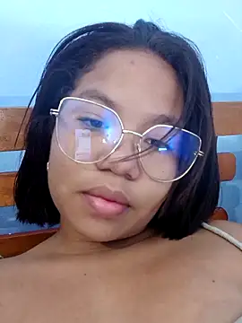 little onixx online show from 10/28/25, 11:09