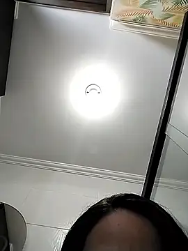 Snapshot of DeliciousDeeea chatting on 10/02/25, 09:07 DeliciousDeeea online show from 10/02/25, 09:07