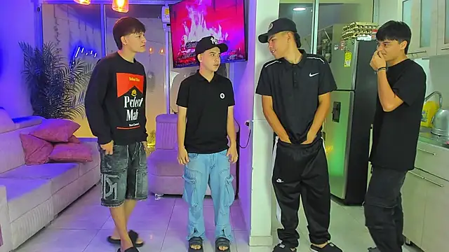 Houseofwarrios online show from 04/15/26, 05:46