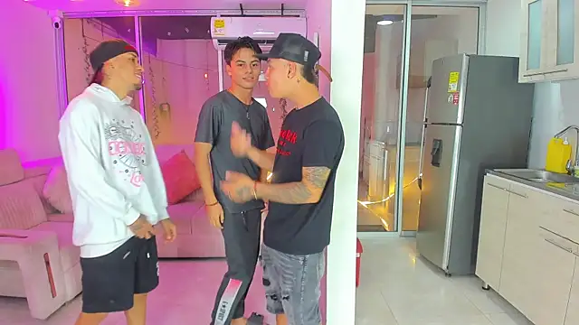 Houseofwarrios online show from 11/06/25, 05:33