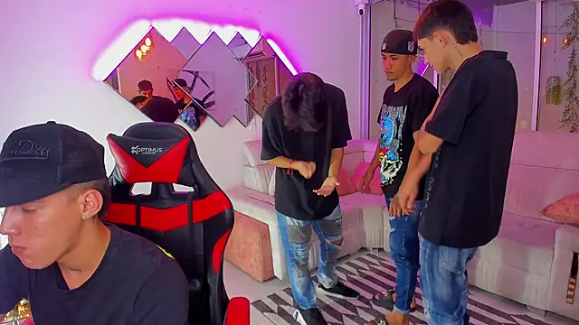 Houseofwarrios online show from 11/19/25, 04:01