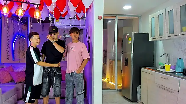 Houseofwarrios online show from 02/18/26, 05:38