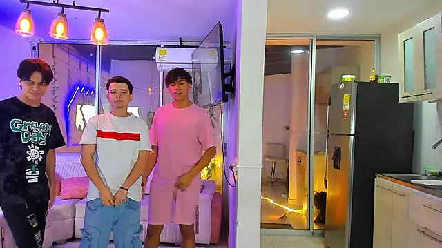 Houseofwarrios online show from 02/25/26, 05:29