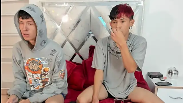 DemianSalvatore online show from 10/20/25, 02:13