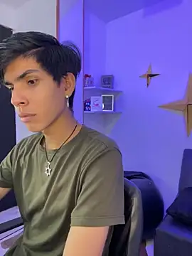 David 925  online show from 12/18/25, 05:34