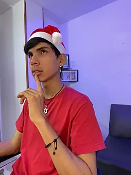 David 925  online show from 12/04/25, 05:39