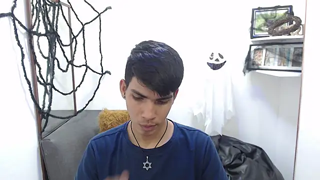 David 925  online show from 10/30/25, 04:00