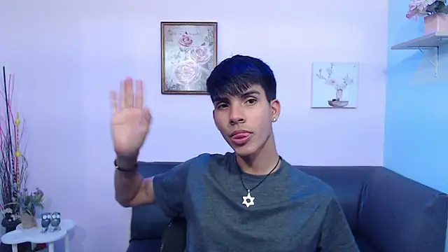 David 925  online show from 10/26/25, 04:24