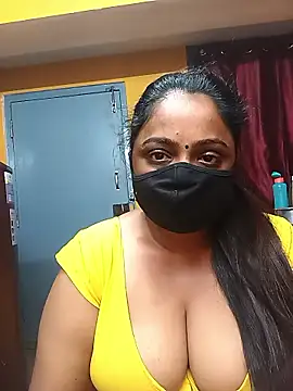 queendivya online show from 03/23/26, 10:53