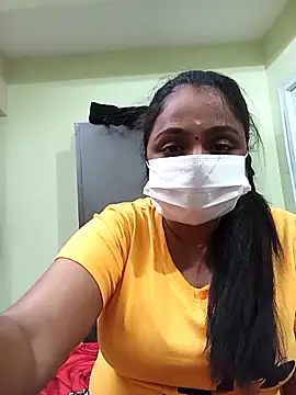 queendivya online show from 09/27/25, 03:51