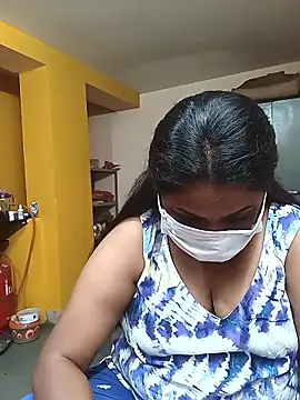 queendivya online show from 01/17/26, 01:15