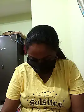 queendivya online show from 11/22/25, 10:19