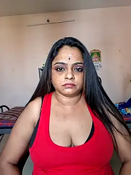 queendivya online show from 05/30/26, 04:41